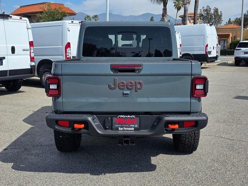 2026 Jeep Gladiator Mojave