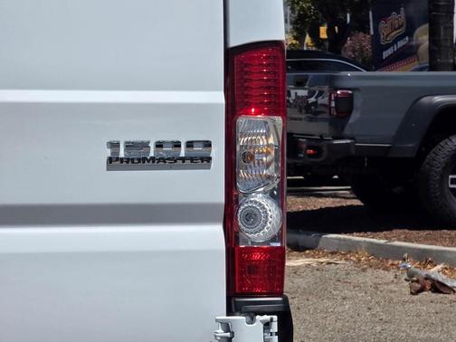 White 2026 RAM ProMaster 1500 Low Roof
