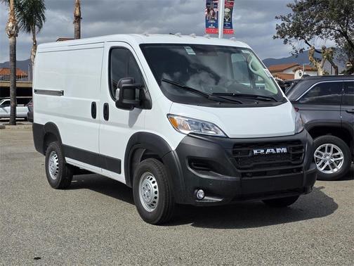 2026 RAM ProMaster 1500 Low Roof