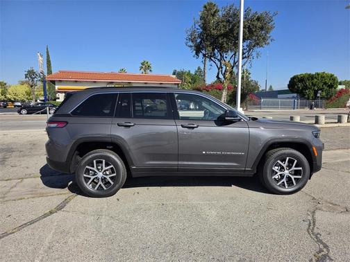 2025 Jeep Grand Cherokee Limited