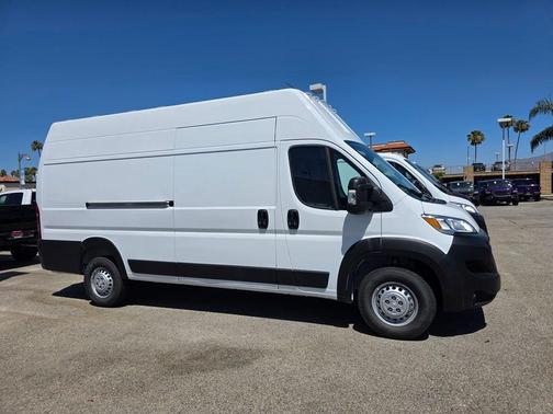 White 2026 RAM ProMaster 3500 Base