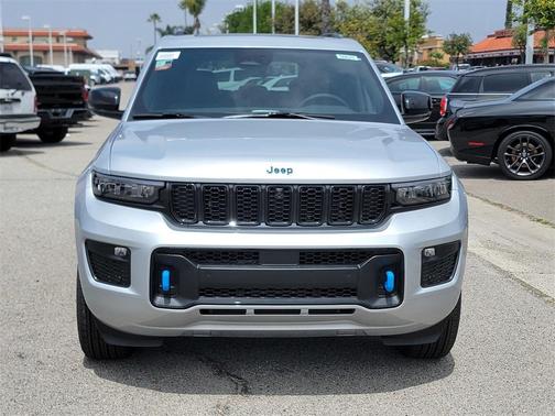 2025 Jeep Grand Cherokee 4xe Base