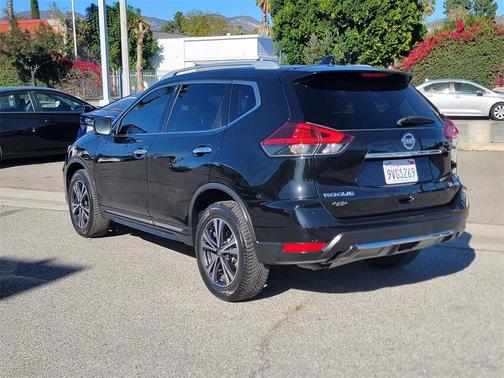 2018 Nissan Rogue SL