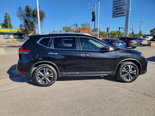 2018 Nissan Rogue SL