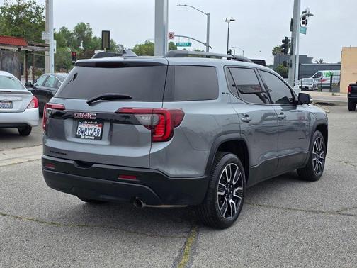 Gray 2021 GMC Acadia SLE