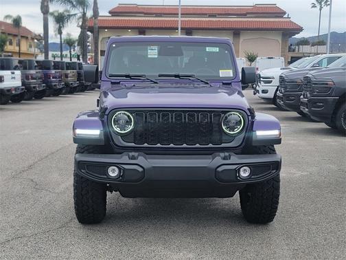 2026 Jeep Gladiator Sport