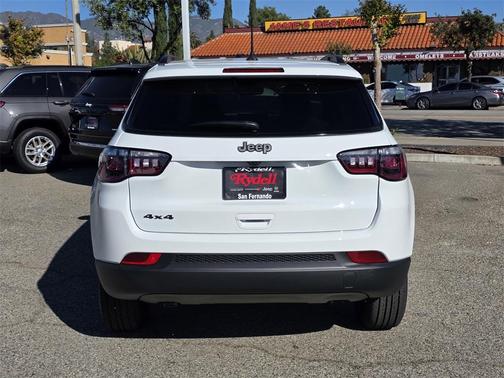 2026 Jeep Compass Latitude