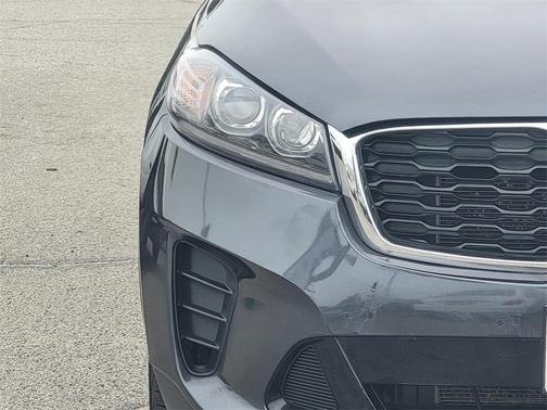 2020 Kia Sorento S
