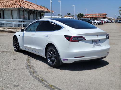 2019 Tesla Model 3 Mid Range