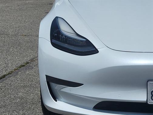 2019 Tesla Model 3 Mid Range