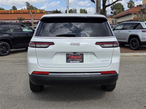 2025 Jeep Grand Cherokee L Laredo