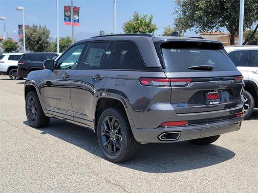 2025 Jeep Grand Cherokee 4xe Base
