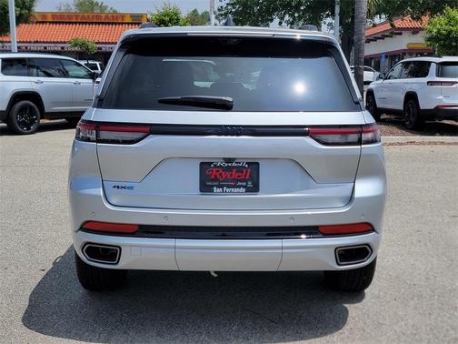 2025 Jeep Grand Cherokee 4xe Base