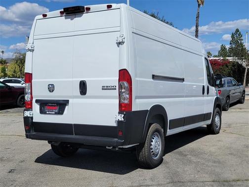 2025 RAM ProMaster 2500 High Roof