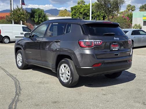 2018 Jeep Compass Sport