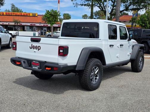 2026 Jeep Gladiator Mojave