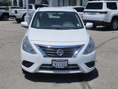 2016 Nissan Versa 1.6 SV