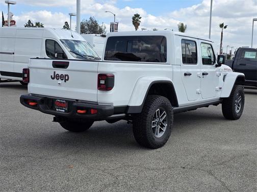 2025 Jeep Gladiator Mojave