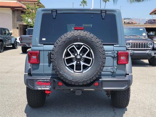 2025 Jeep Wrangler Rubicon