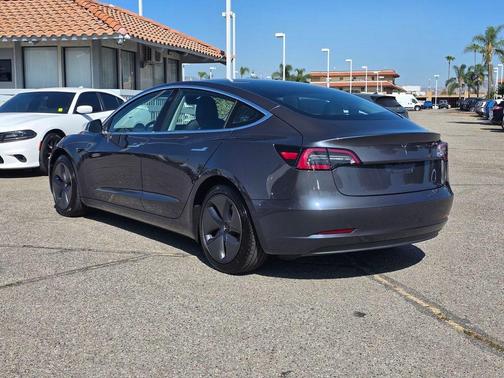 Blue 2020 Tesla Model 3 Standard Range Plus
