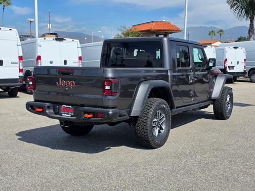 2026 Jeep Gladiator Mojave
