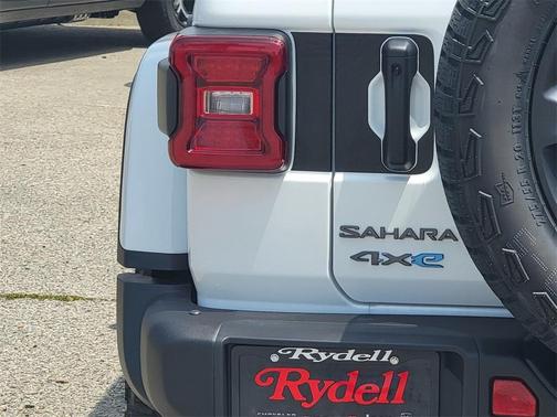 2025 Jeep Wrangler 4xe Sahara