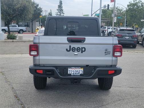 2021 Jeep Gladiator Sport