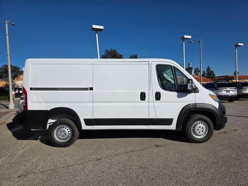 2026 RAM ProMaster 2500 Base