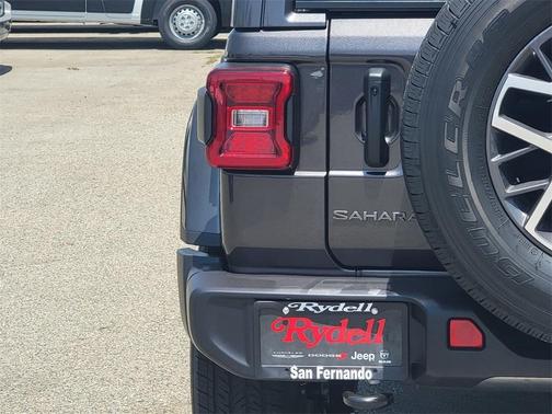 2025 Jeep Wrangler Sahara