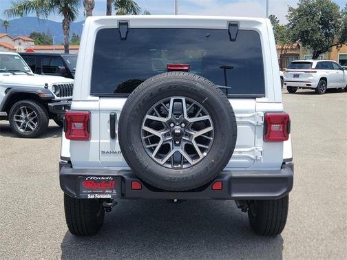 2025 Jeep Wrangler Sahara