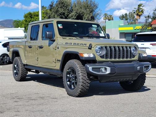 2025 Jeep Gladiator Sport