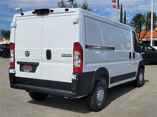 2026 RAM ProMaster 1500 Low Roof