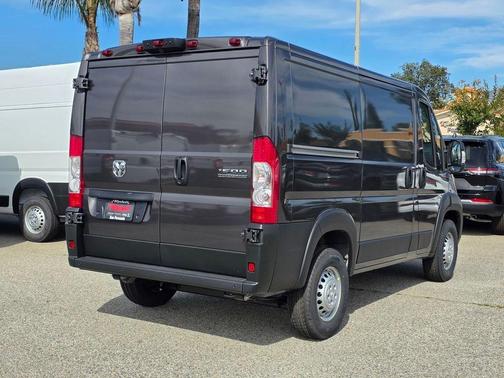 2026 RAM ProMaster 1500 Low Roof