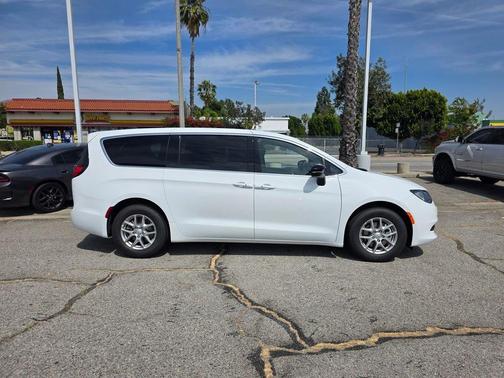 White 2026 Chrysler Voyager LX