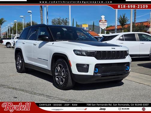 2022 Jeep Grand Cherokee 4xe Trailhawk