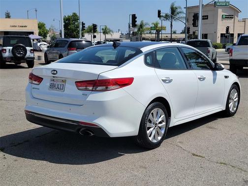 2018 Kia Optima EX