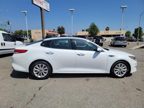 2018 Kia Optima EX