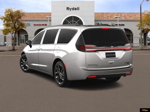 2025 Chrysler Pacifica Limited