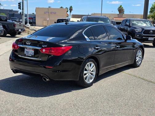 Black Obsidian 2015 INFINITI Q50 Premium