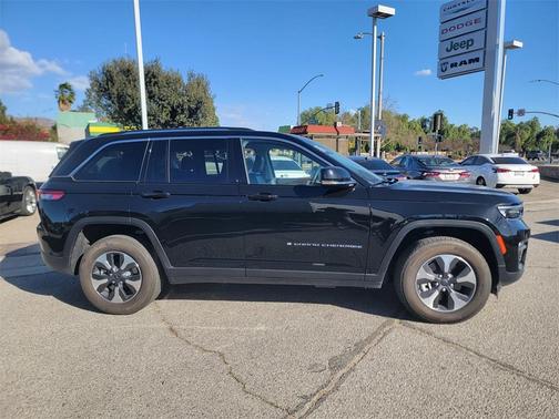 2023 Jeep Grand Cherokee 4xe Base