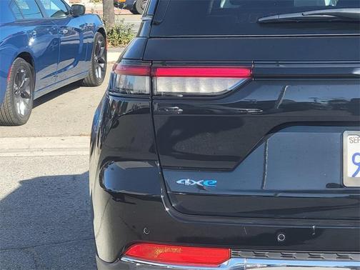 2023 Jeep Grand Cherokee 4xe Base