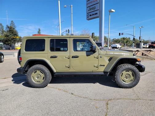 2025 Jeep Wrangler 4xe Sport