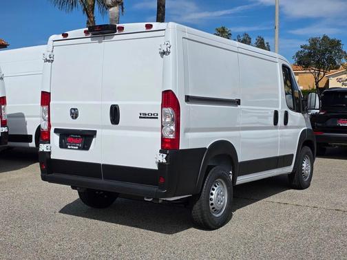2026 RAM ProMaster 1500 Low Roof