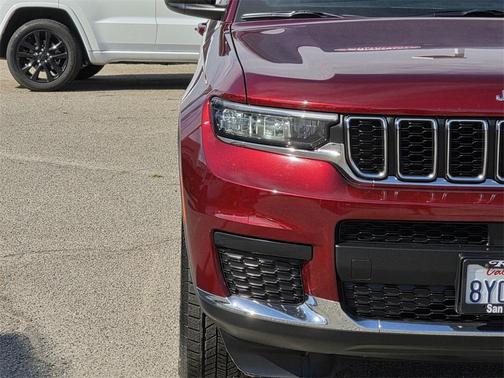 2021 Jeep Grand Cherokee L Laredo