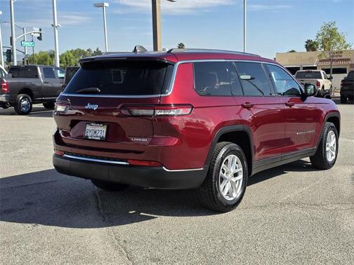 2021 Jeep Grand Cherokee L Laredo