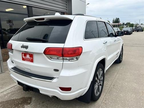 White 2018 Jeep Grand Cherokee Overland