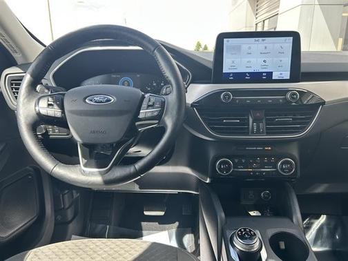 Black 2021 Ford Escape SE