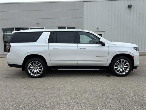 2023 Chevrolet Suburban High Country