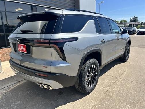 Gray 2026 Chevrolet Traverse Z71