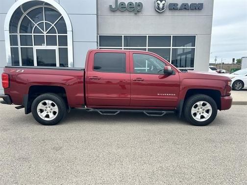 Red 2018 Chevrolet Silverado 1500 LT